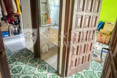 Сasa de 6 dormitorios en venta en Lloret de Mar, Gerona, Cataluña, Spain № 6704 - foto 28
