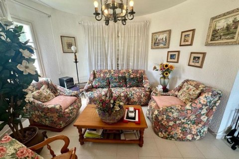 Купить дом в Кома-Руга, Испания с 5 комнат, 236м², № 6797 - фото 22