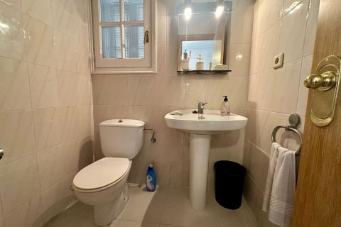 Купить дом в Кома-Руга, Испания с 5 комнат, 236м², № 6797 - фото 29