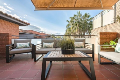 Сasa de 4 dormitorios en venta en Sitges, Barcelona, Cataluña, Spain № 6798 - foto 28
