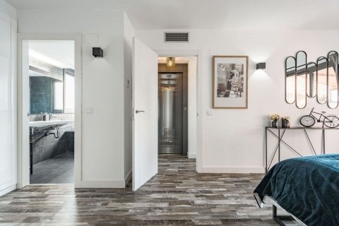 Сasa de 4 dormitorios en venta en Sitges, Barcelona, Cataluña, Spain № 6798 - foto 23