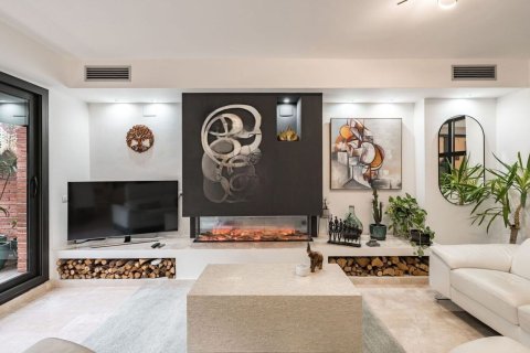 Сasa de 4 dormitorios en venta en Sitges, Barcelona, Cataluña, Spain № 6798 - foto 8