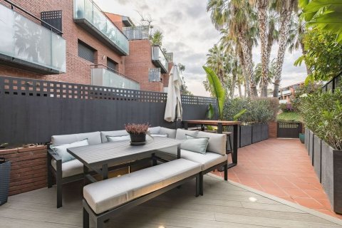 Сasa de 4 dormitorios en venta en Sitges, Barcelona, Cataluña, Spain № 6798 - foto 3
