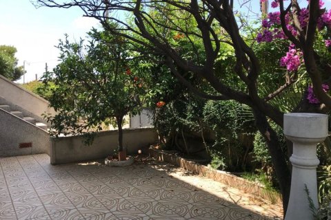 Сasa de 4 dormitorios en venta en Calafell, Tarragona, Cataluña, Spain № 6800 - foto 6