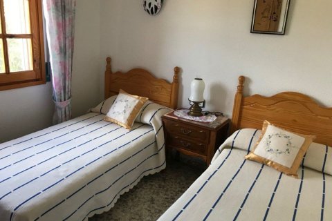 Сasa de 4 dormitorios en venta en Calafell, Tarragona, Cataluña, Spain № 6800 - foto 27
