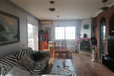Сasa de 5 dormitorios en venta en Coma-Ruga, Tarragona, Cataluña, Spain № 6796 - foto 7