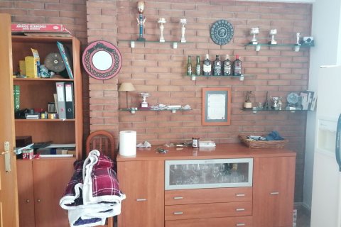 Сasa de 5 dormitorios en venta en Coma-Ruga, Tarragona, Cataluña, Spain № 6796 - foto 26