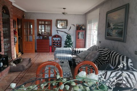 Сasa de 5 dormitorios en venta en Coma-Ruga, Tarragona, Cataluña, Spain № 6796 - foto 13