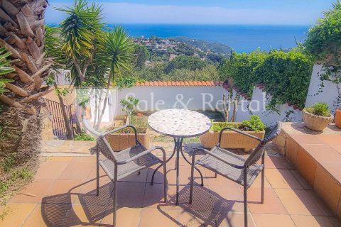 Сasa de 6 dormitorios en venta en Lloret de Mar, Gerona, Cataluña, Spain № 7218 - foto 11