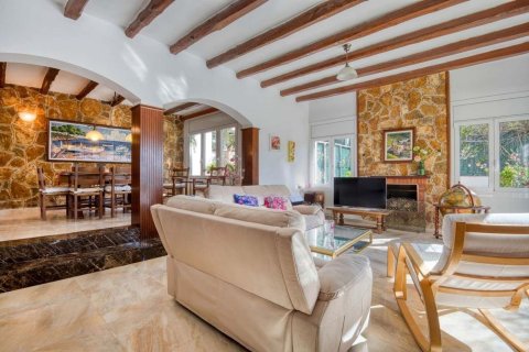 Сasa de 5 dormitorios en venta en S'Agaró, Gerona, Cataluña, Spain № 7217 - foto 29