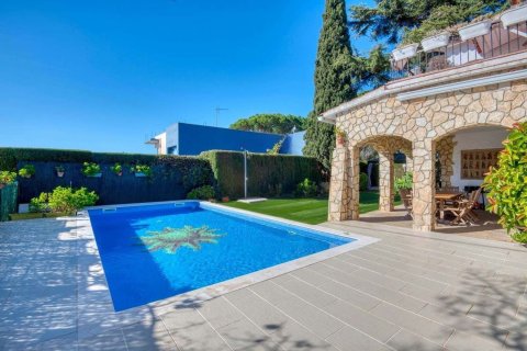 Сasa de 5 dormitorios en venta en S'Agaró, Gerona, Cataluña, Spain № 7217 - foto 24