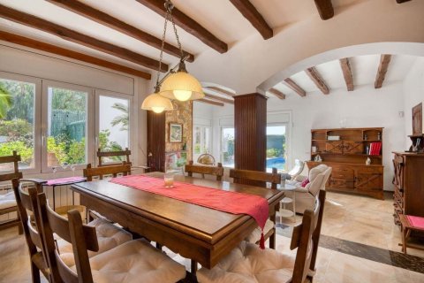 Сasa de 5 dormitorios en venta en S'Agaró, Gerona, Cataluña, Spain № 7217 - foto 28