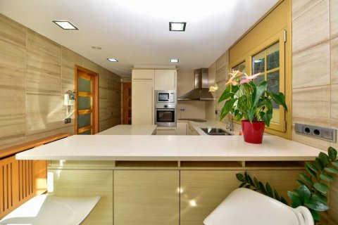 Купить дом в Пладжа-де-Аро, Испания с 5 комнат, 238м², № 7216 - фото 30