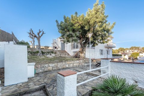 Купить виллу в Сан-Пере-де-Рибес, Испания с 7 спален, 466м², № 5697 - фото 11