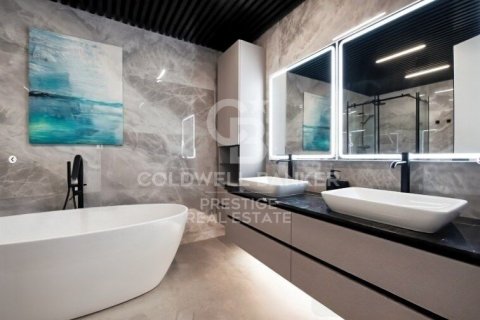 Villa de 5 dormitorios en venta en Castelldefels, Barcelona, Cataluña, Spain № 5693 - foto 23