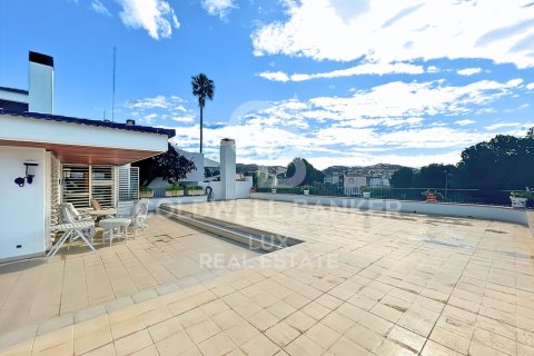 Купить дом в Розы, Испания с 6 спален, 975м², № 5698 - фото 10