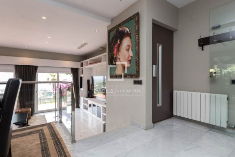 Villa de 5 dormitorios en venta en Esplugues de Llobregat, Barcelona, Cataluña, Spain № 4425 - foto 21
