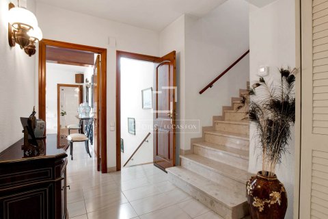 5 bedrooms villa for sale in Sant Pol de Mar, Barcelona, Catalonia, Spain № 4428 - photo 22