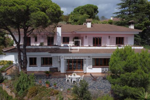 5 bedrooms villa for sale in Sant Pol de Mar, Barcelona, Catalonia, Spain № 4428 - photo 11