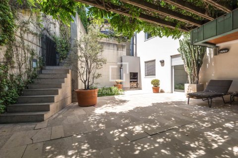 Villa de 8 dormitorios en venta en Esplugues de Llobregat, Barcelona, Cataluña, Spain № 4427 - foto 19