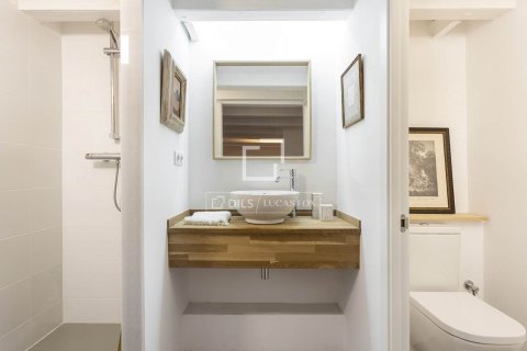 Apartamento de 2 dormitorios en venta en Barcelona, Cataluña, Spain № 4431 - foto 25