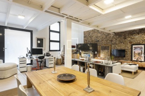 Apartamento de 2 dormitorios en venta en Barcelona, Cataluña, Spain № 4431 - foto 7