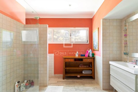 Villa de 6 dormitorios en venta en Castelldefels, Barcelona, Cataluña, Spain № 4426 - foto 16