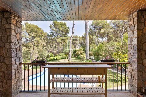 Villa de 6 dormitorios en venta en Castelldefels, Barcelona, Cataluña, Spain № 4426 - foto 10