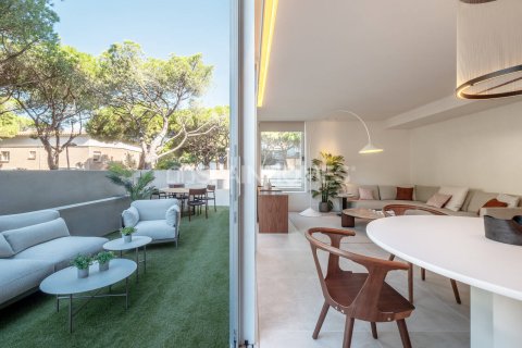 Apartamento de 2 dormitorios en venta en Gerona, Cataluña, Spain № 7621 - foto 12