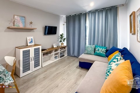 Apartamento de 2 dormitorios en venta en Lloret de Mar, Gerona, Cataluña, Spain № 7626 - foto 5