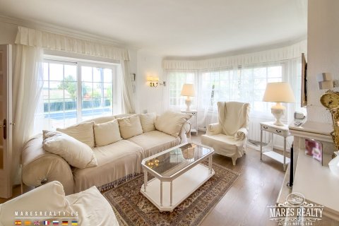 Villa de 5 dormitorios en venta en Lloret de Mar, Gerona, Cataluña, Spain № 7627 - foto 11