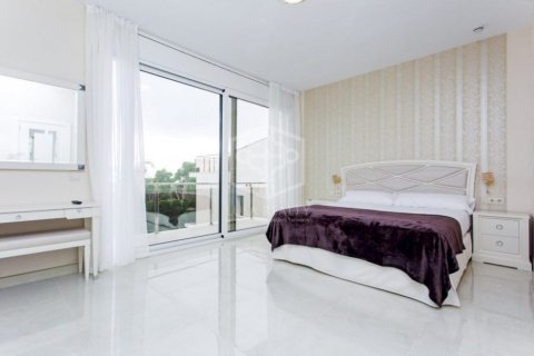 Propiedad comercial de 4000 m² en venta en Platja D'aro, Gerona, Cataluña, Spain № 910 - foto 13