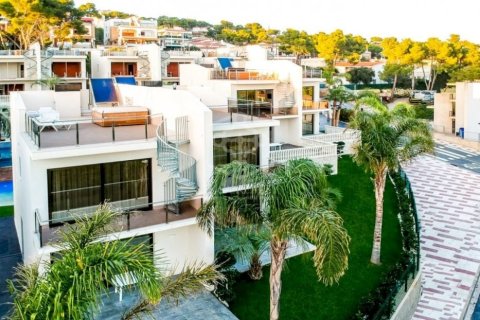 Propiedad comercial de 4000 m² en venta en Platja D'aro, Gerona, Cataluña, Spain № 910 - foto 9