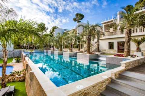 Propiedad comercial de 4000 m² en venta en Platja D'aro, Gerona, Cataluña, Spain № 910 - foto 7