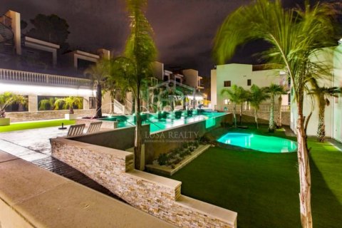 Propiedad comercial de 4000 m² en venta en Platja D'aro, Gerona, Cataluña, Spain № 910 - foto 3