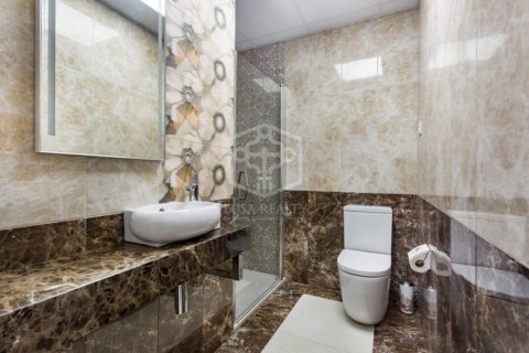 Propiedad comercial de 4000 m² en venta en Platja D'aro, Gerona, Cataluña, Spain № 910 - foto 19
