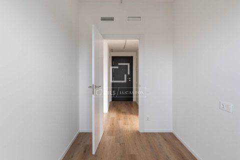 Apartamento de 2 dormitorios en venta en Esplugues de Llobregat, Barcelona, Cataluña, Spain № 4255 - foto 17