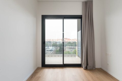 Apartamento de 2 dormitorios en venta en Esplugues de Llobregat, Barcelona, Cataluña, Spain № 4255 - foto 11
