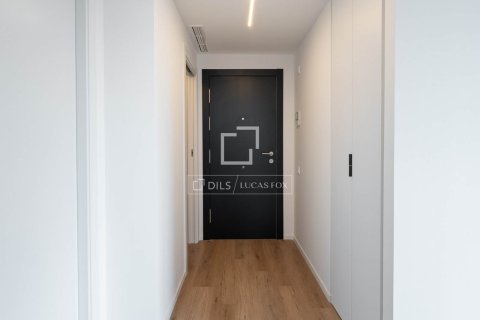 Apartamento de 2 dormitorios en venta en Esplugues de Llobregat, Barcelona, Cataluña, Spain № 4255 - foto 18