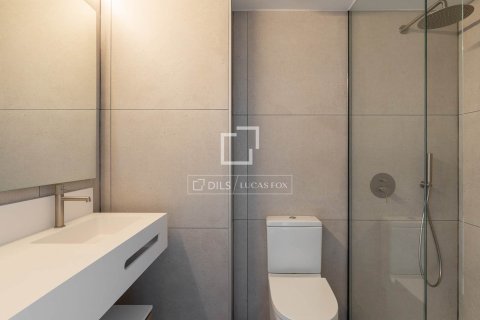 Apartamento de 2 dormitorios en venta en Esplugues de Llobregat, Barcelona, Cataluña, Spain № 4255 - foto 14