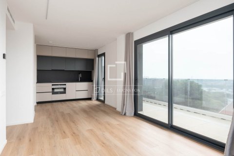 Apartamento de 2 dormitorios en venta en Esplugues de Llobregat, Barcelona, Cataluña, Spain № 4255 - foto 3
