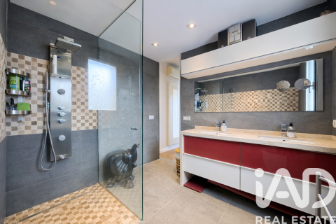 Сasa de 3 dormitorios en venta en Cambrils, Tarragona, Cataluña, Spain № 7520 - foto 11