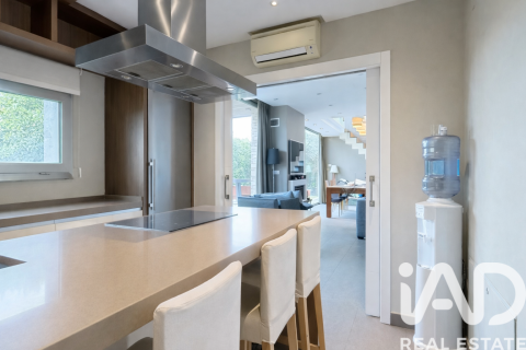 Сasa de 3 dormitorios en venta en Cambrils, Tarragona, Cataluña, Spain № 7520 - foto 5