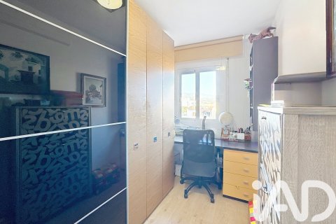 Dúplex de 3 dormitorios en venta en Castelldefels, Barcelona, Cataluña, Spain № 7523 - foto 27