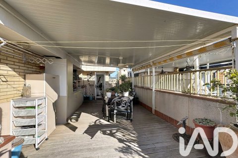 Dúplex de 3 dormitorios en venta en Castelldefels, Barcelona, Cataluña, Spain № 7523 - foto 7