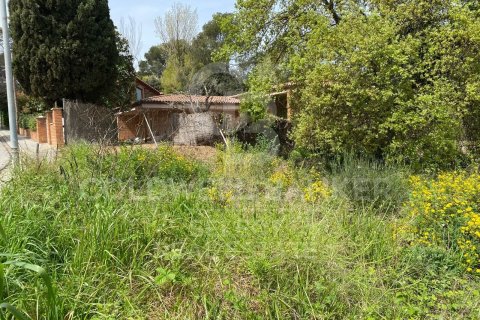 Parcela de 1065 m² en venta en Cerdanyola del Vallès, Barcelona, Cataluña, Spain № 7968 - foto 5