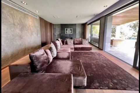 Сasa de 6 dormitorios en venta en Sant Andreu de Llavaneres, Barcelona, Cataluña, Spain № 7041 - foto 13