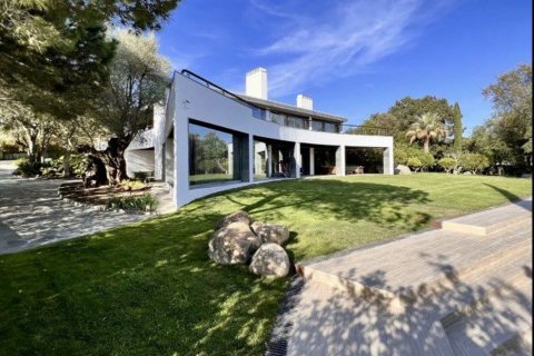 Сasa de 6 dormitorios en venta en Sant Andreu de Llavaneres, Barcelona, Cataluña, Spain № 7041 - foto 3