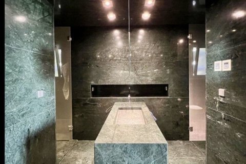 Сasa de 6 dormitorios en venta en Sant Andreu de Llavaneres, Barcelona, Cataluña, Spain № 7041 - foto 21