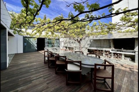 Сasa de 6 dormitorios en venta en Sant Andreu de Llavaneres, Barcelona, Cataluña, Spain № 7041 - foto 5
